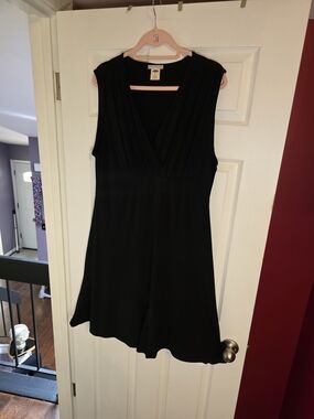 Old Navy Black Sleeveless V-Neck Mini Dress